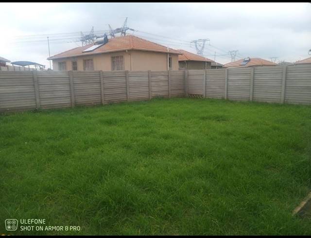 3 BEDROOM HOUSE FOR SALE IN SKY CITY